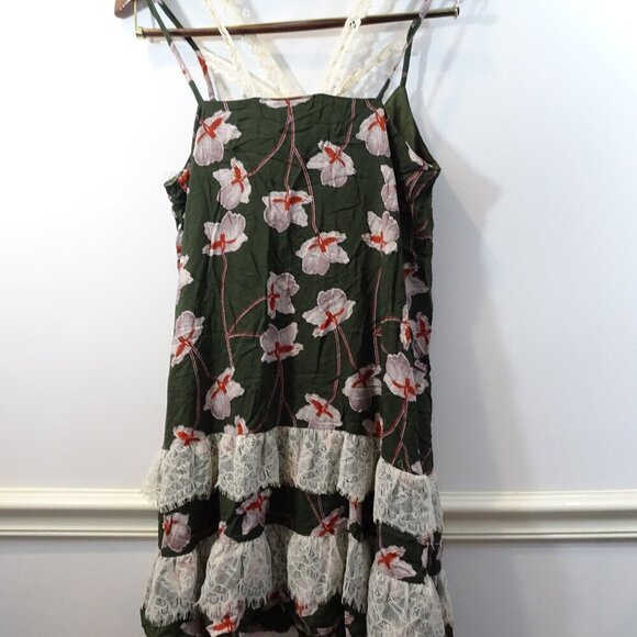 Entro Anthropologie Size M Floral Babydoll Flowy Romantic Fun Dress Strappy Gree - Picture 9 of 10